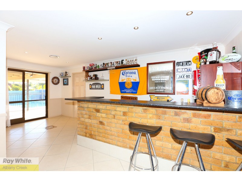 7 Jason Terrace, Eatons Hill QLD 4037