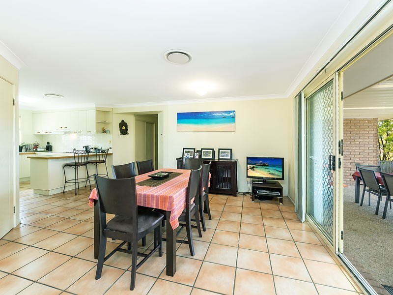 6 Wuruma Place, Albany Creek QLD 4035