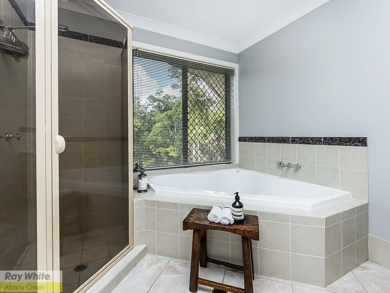 27 Mahogany Drive, Albany Creek QLD 4035