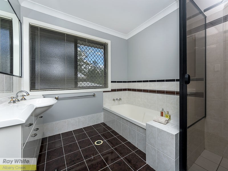 27 Mahogany Drive, Albany Creek QLD 4035