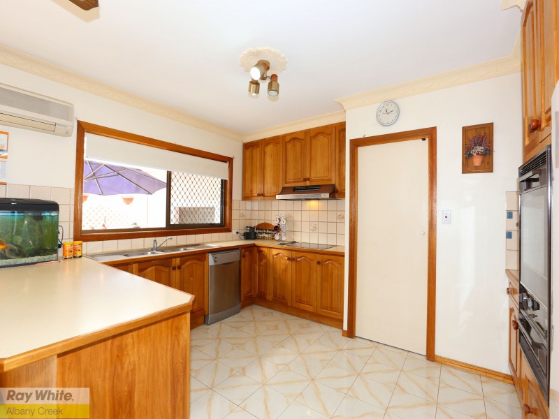 15 Chowchilla Street, Albany Creek QLD 4035