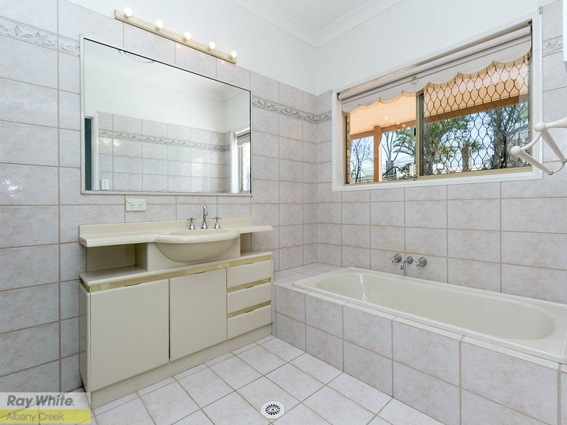 25 Gardonia Place, Albany Creek QLD 4035