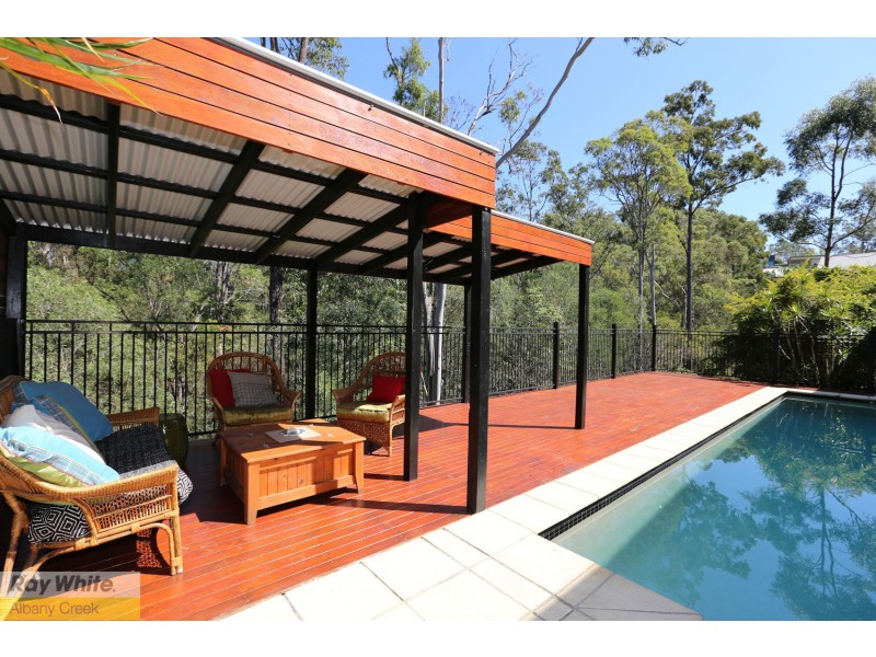 19 Talisman Court, Eatons Hill QLD 4037