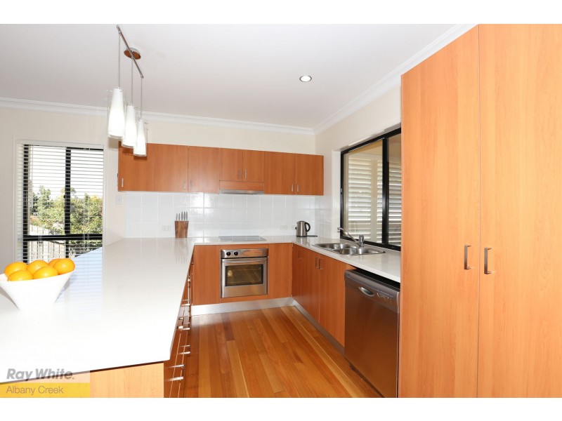 19 Talisman Court, Eatons Hill QLD 4037