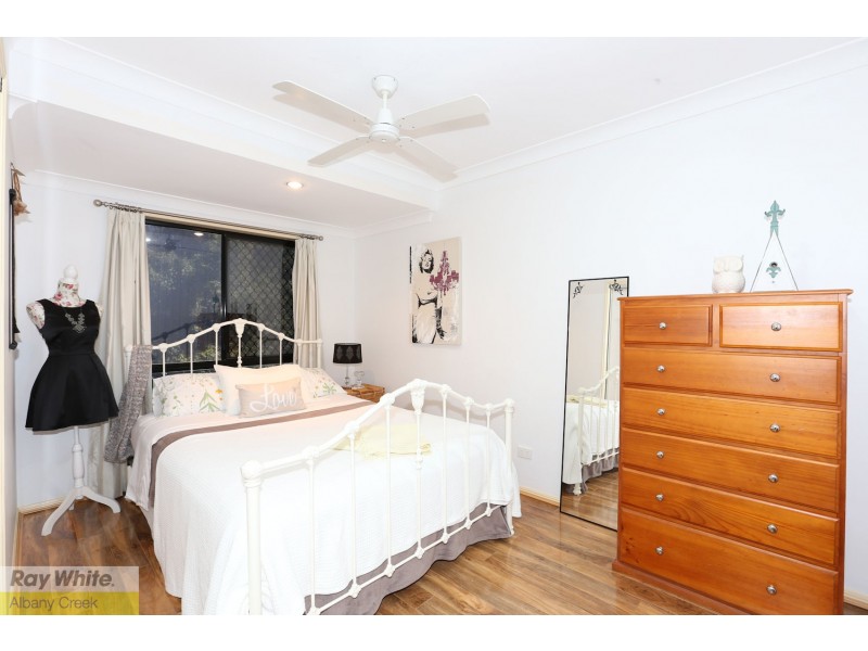 19 Talisman Court, Eatons Hill QLD 4037