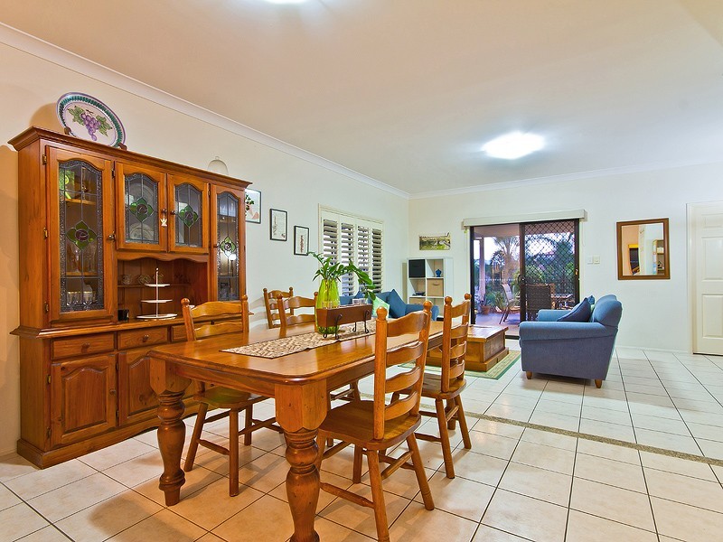 2 Lambertia Court, Albany Creek QLD 4035