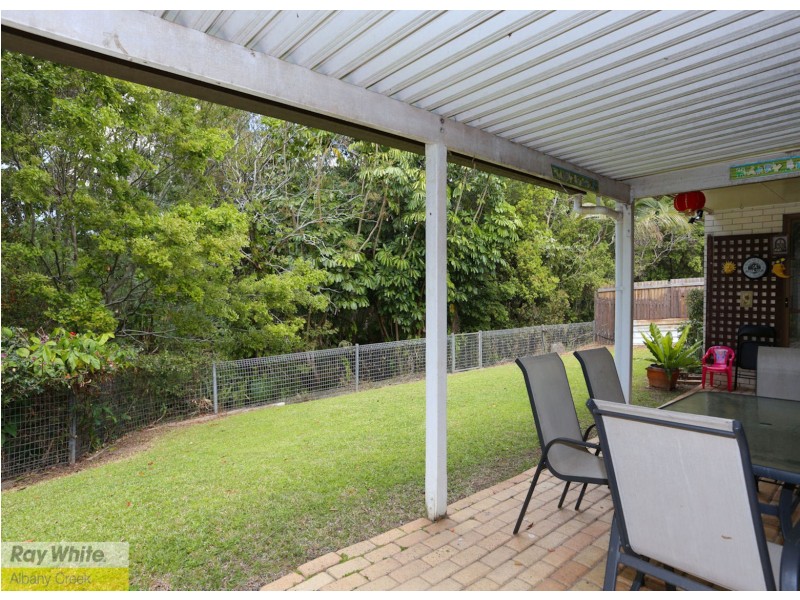 8 Kingfisher Street, Albany Creek QLD 4035