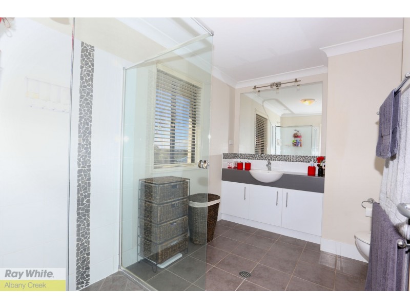 14 Lukla Court, Warner QLD 4500