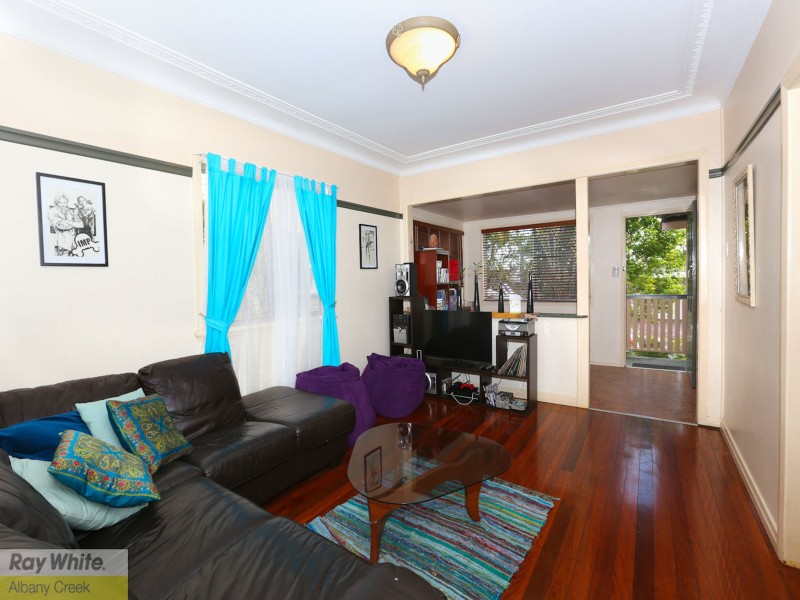 25 Wayland Street, Stafford QLD 4053