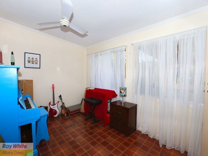 25 Wayland Street, Stafford QLD 4053