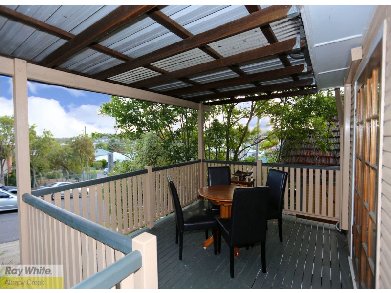 25 Wayland Street, Stafford QLD 4053