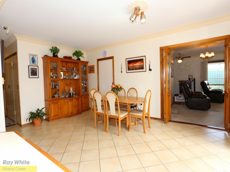 15 Chowchilla Street, Albany Creek QLD 4035