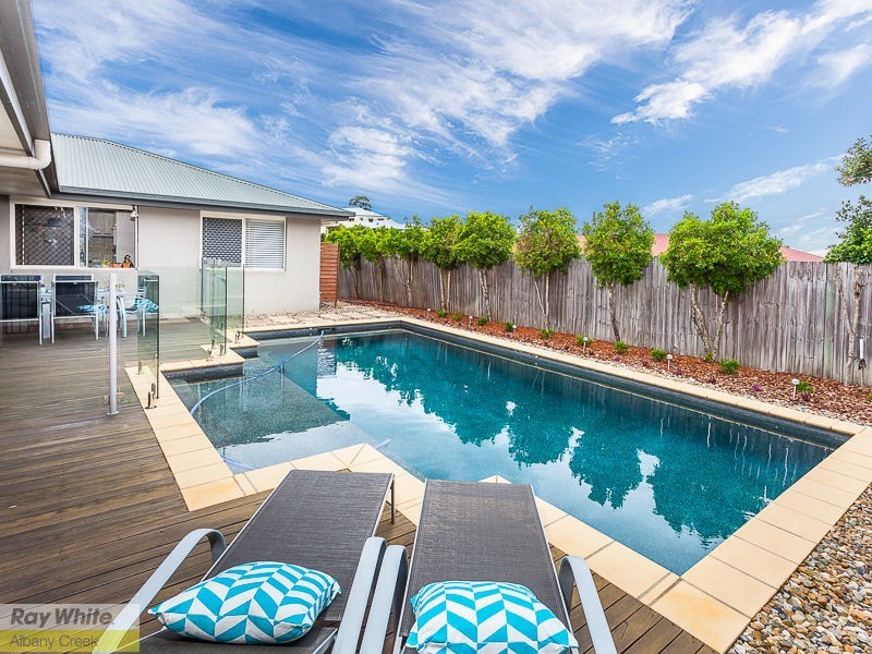 13 Altissimo Court, Eatons Hill QLD 4037
