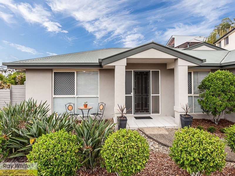 13 Altissimo Court, Eatons Hill QLD 4037