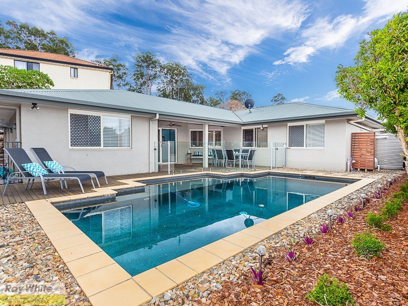 13 Altissimo Court, Eatons Hill QLD 4037