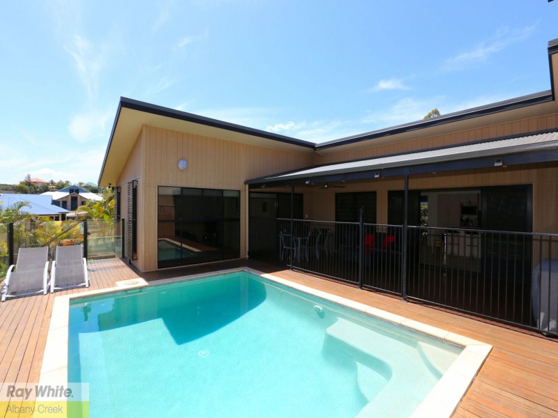 7 Diorama Court, Eatons Hill QLD 4037
