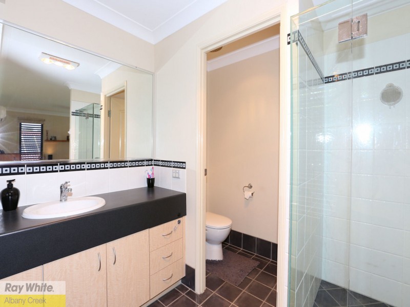 7 Diorama Court, Eatons Hill QLD 4037