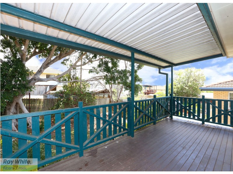 3 Waratah Street, Albany Creek QLD 4035