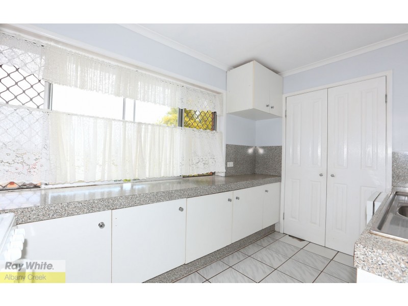 11 Bates Drive, Everton Hills QLD 4053