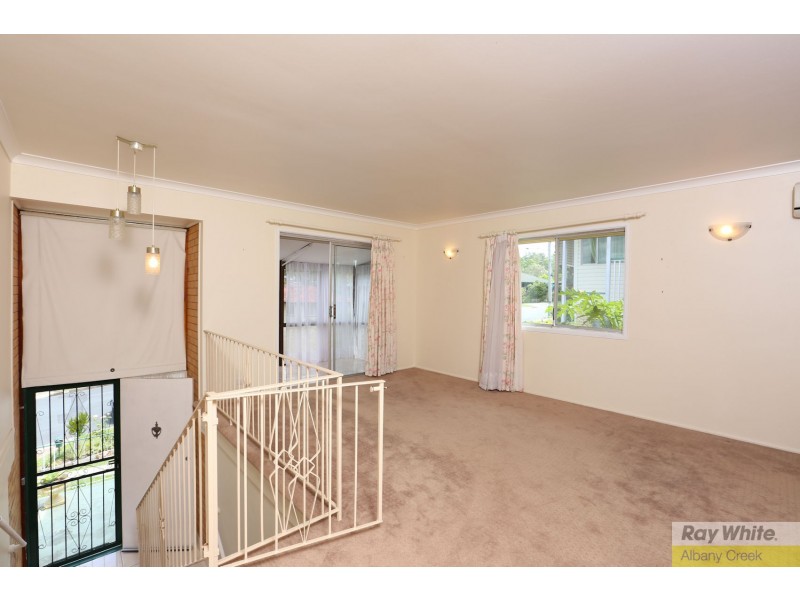 13 Derrima Crescent, Ferny Hills QLD 4055