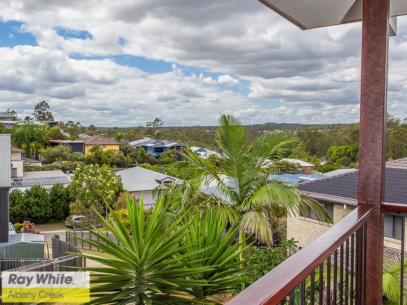 25 Brigadoon Crescent, Eatons Hill QLD 4037
