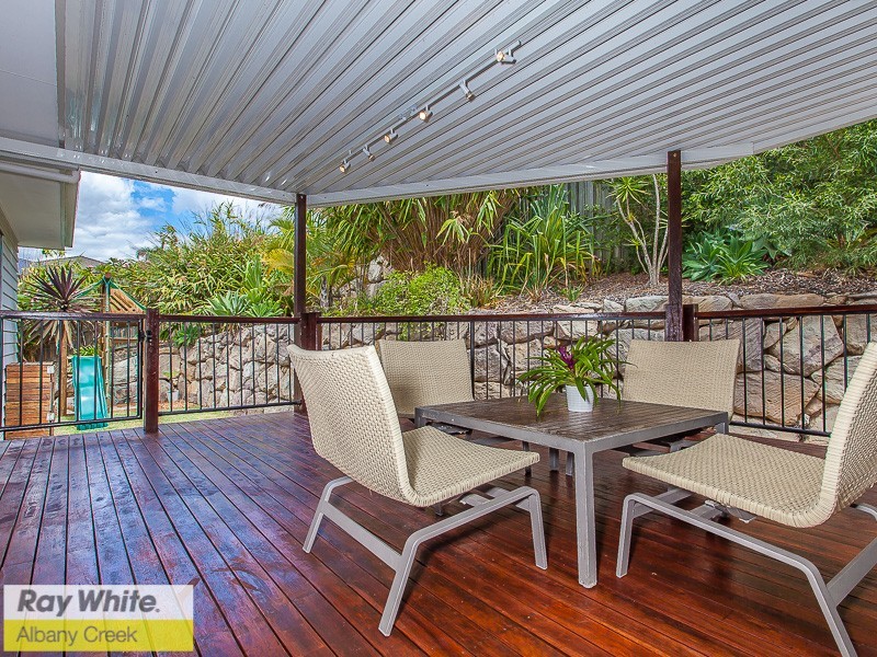 25 Brigadoon Crescent, Eatons Hill QLD 4037