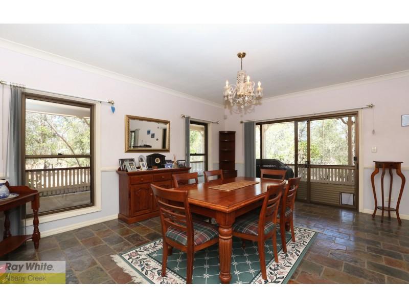 5 Bracken Court, Cashmere QLD 4500