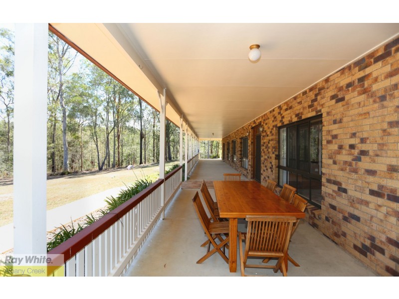 5 Bracken Court, Cashmere QLD 4500