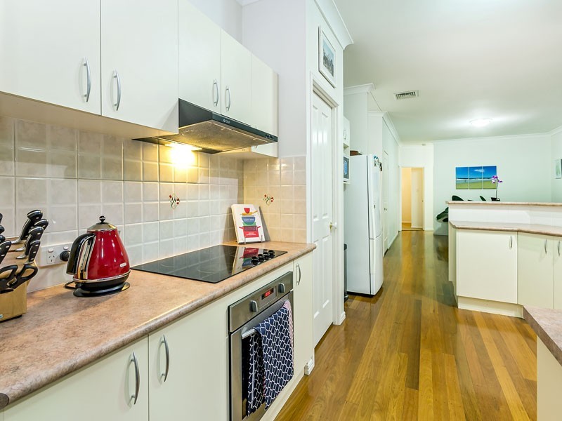 13 Bangalow Place, Albany Creek QLD 4035