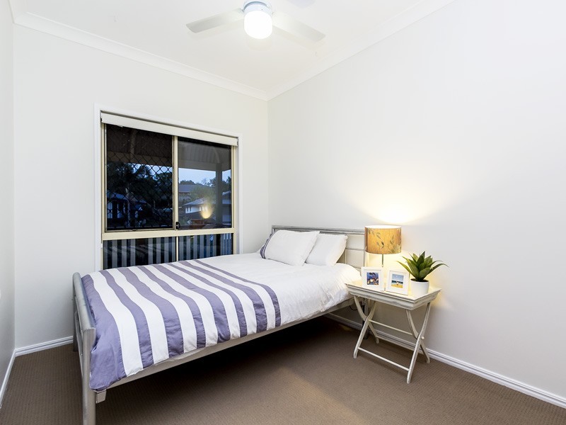 13 Bangalow Place, Albany Creek QLD 4035