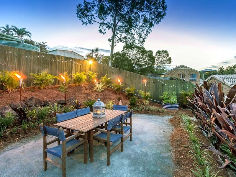 13 Bangalow Place, Albany Creek QLD 4035