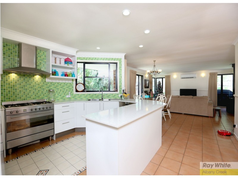 6 Gypsy Court, Eatons Hill QLD 4037