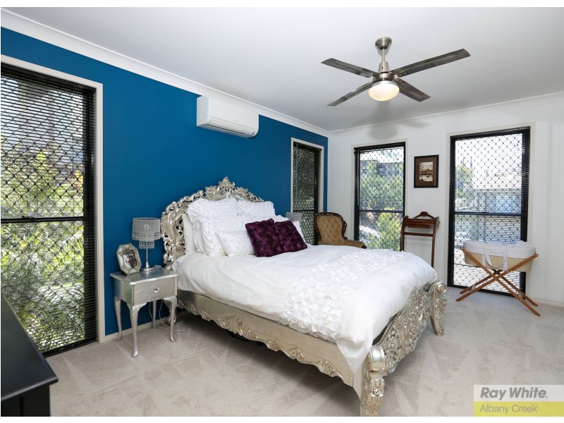 11 Jubilee Court, Eatons Hill QLD 4037