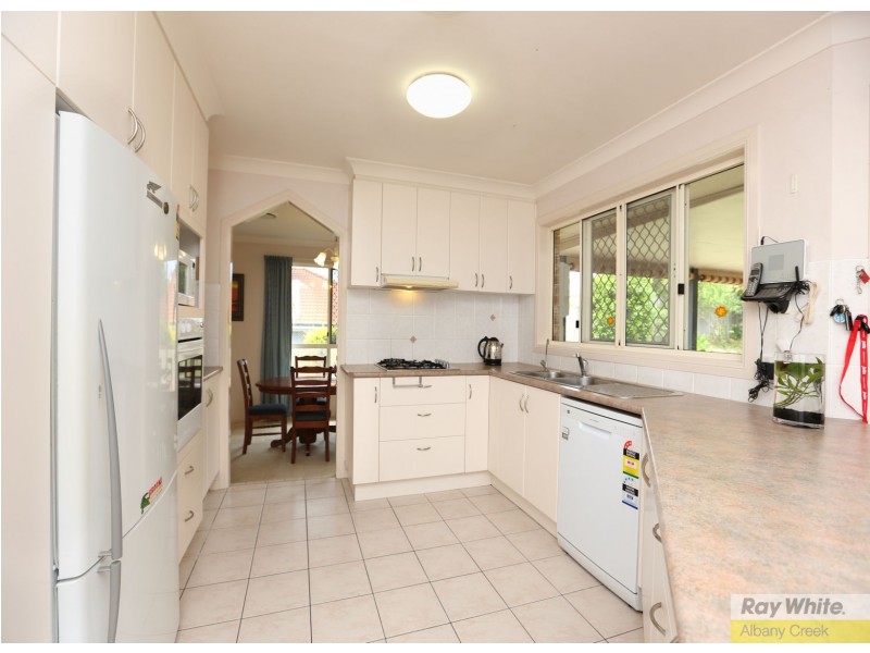 13 Atkinson Ct, Albany Creek QLD 4035