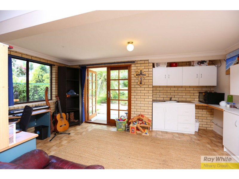 13 Albany Forest Drive, Albany Creek QLD 4035