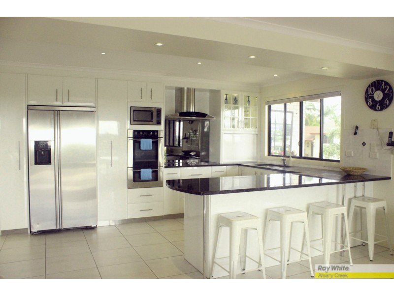 3 Janus Court, Eatons Hill QLD 4037