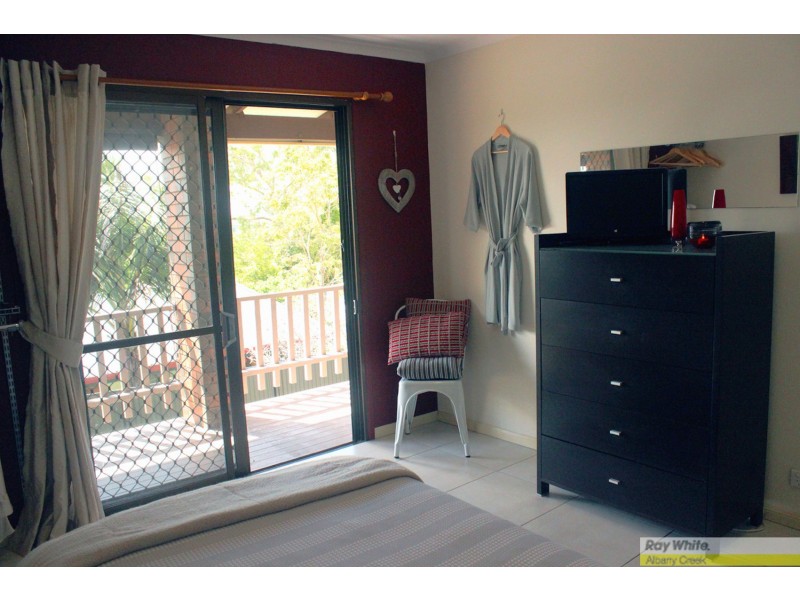 3 Janus Court, Eatons Hill QLD 4037