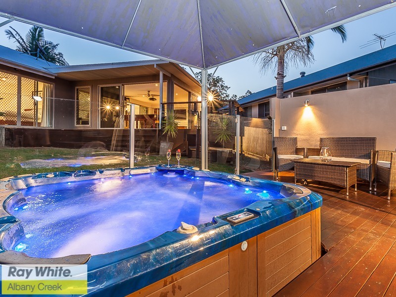 11 Georgette Court, Eatons Hill QLD 4037