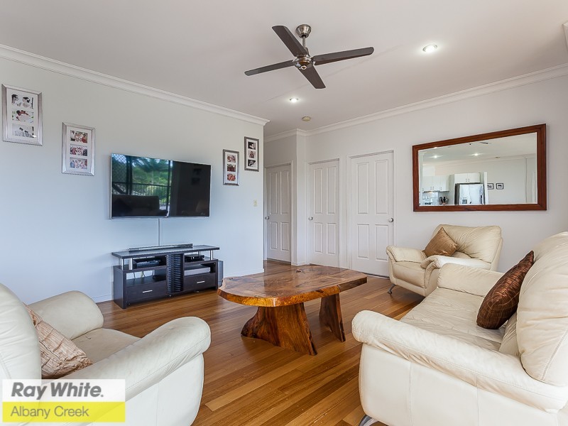 4 Georgette Court, Eatons Hill QLD 4037