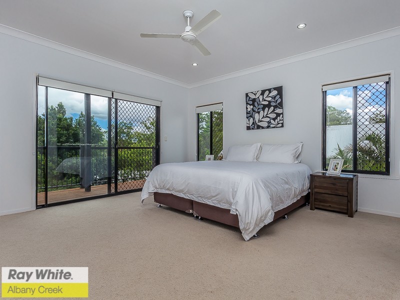 4 Georgette Court, Eatons Hill QLD 4037