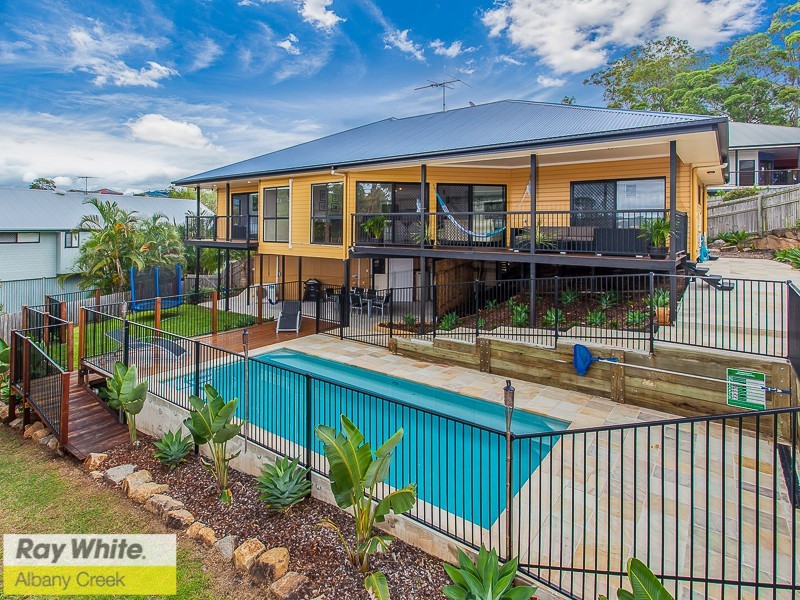 4 Georgette Court, Eatons Hill QLD 4037