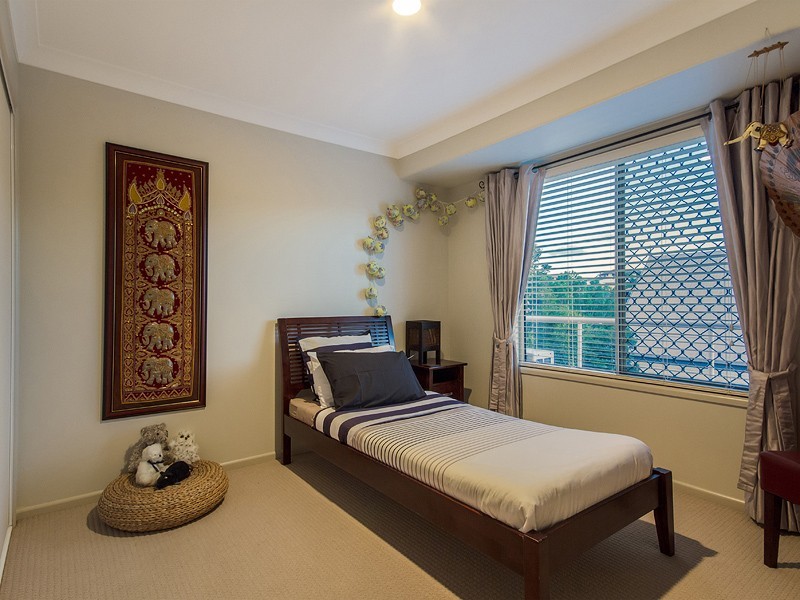 3 Renae Court, Eatons Hill QLD 4037