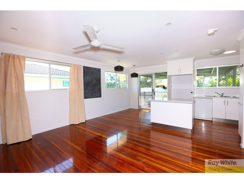 20 Pleasant Drive, Albany Creek QLD 4035