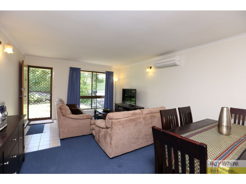 25 Quinnia Court, Ferny Hills QLD 4055