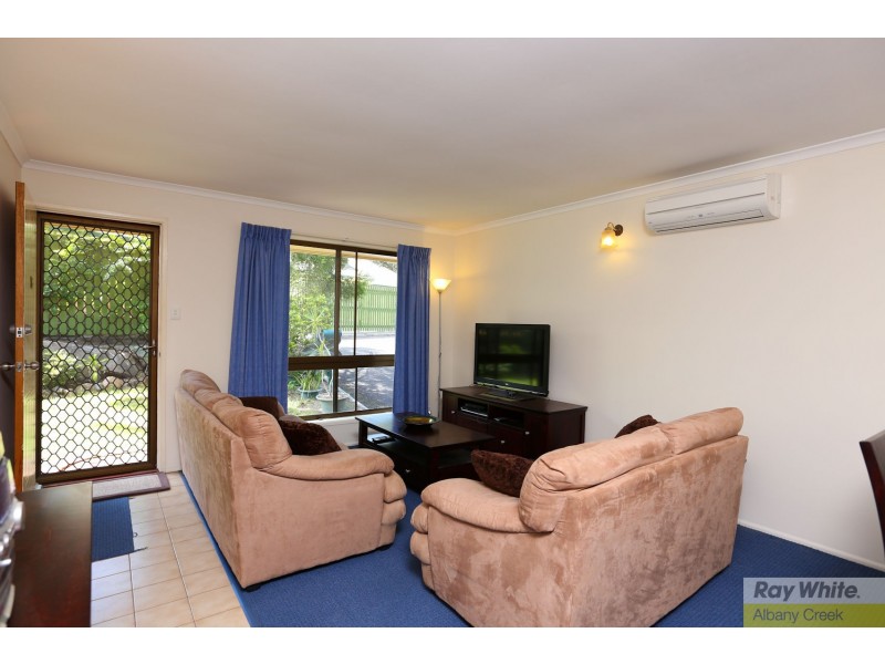 25 Quinnia Court, Ferny Hills QLD 4055