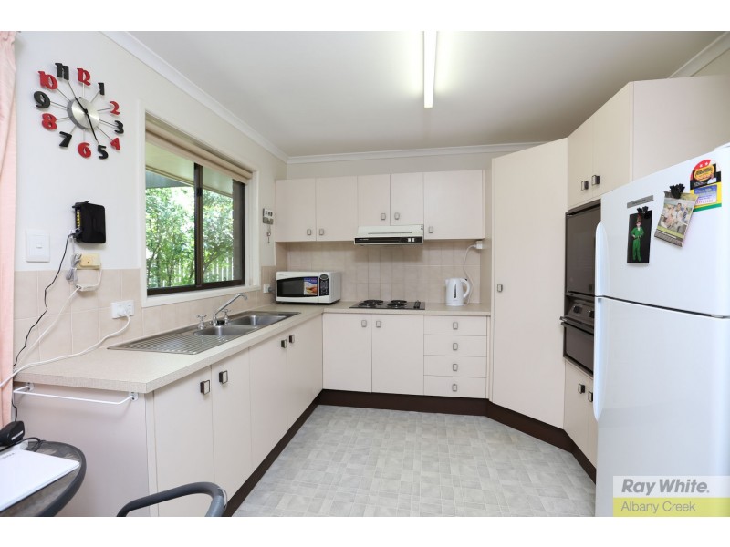 25 Quinnia Court, Ferny Hills QLD 4055