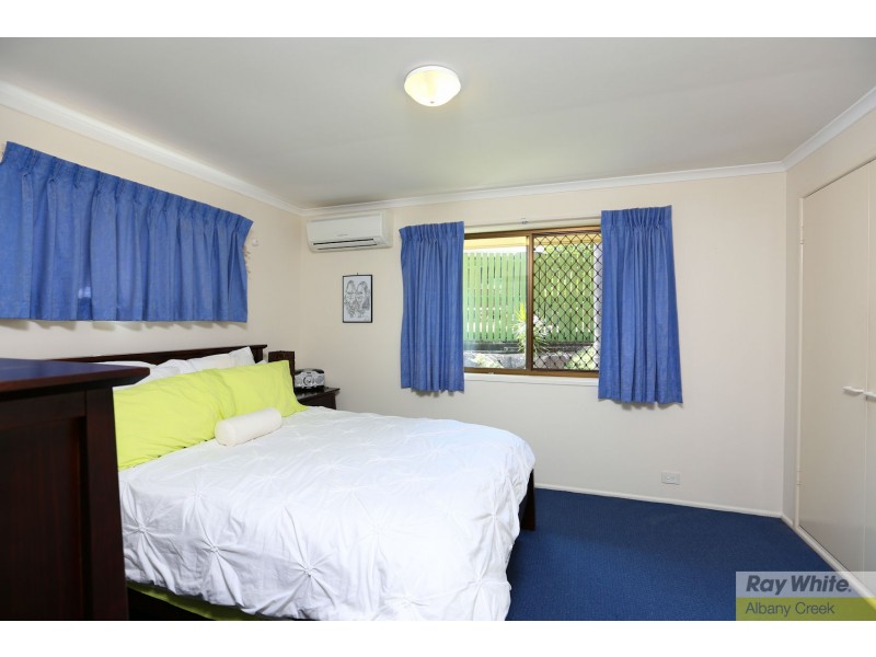 25 Quinnia Court, Ferny Hills QLD 4055