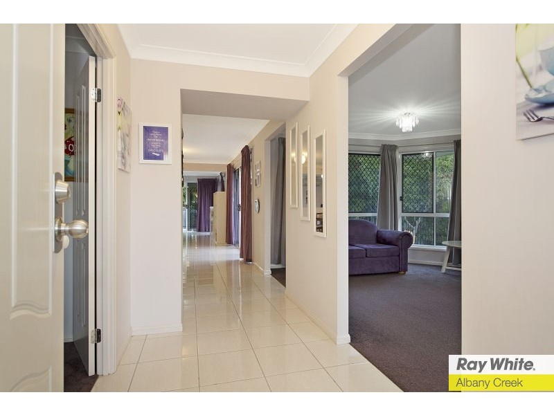 2 Elle Court, Cashmere QLD 4500