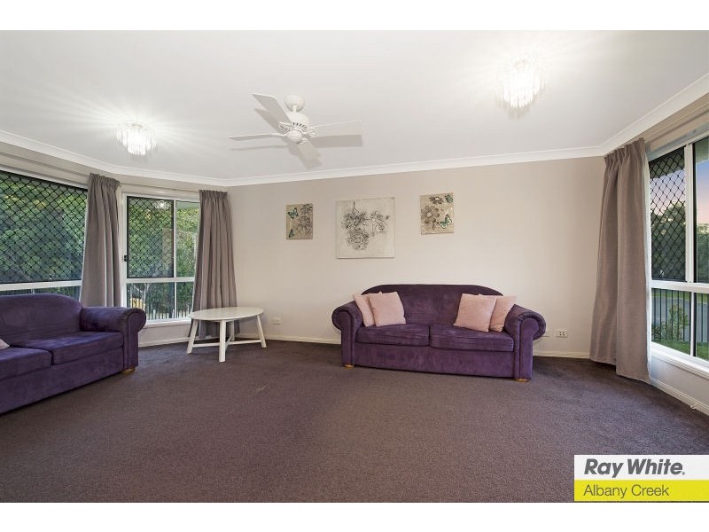 2 Elle Court, Cashmere QLD 4500