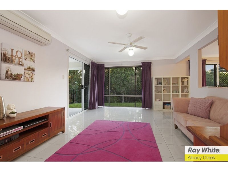 2 Elle Court, Cashmere QLD 4500